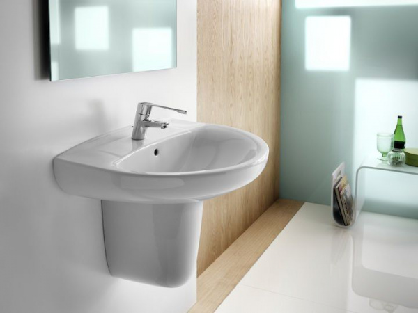 Раковина Roca Виктория / Victoria / 56x46 / (бел) 7.3273.9.300.Y
