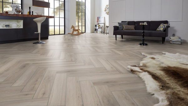 Ламинат Kronotex Herringbone Дуб серебряный 665x133  мм, D3773