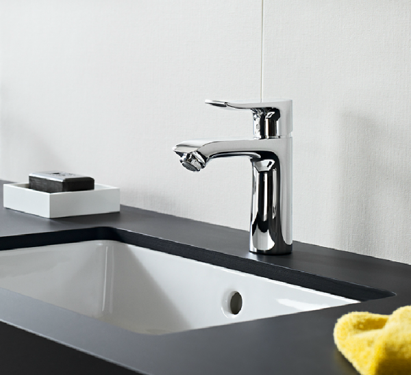 Смеситель для раковины Hansgrohe Metris однорычажный 31080000 HРС